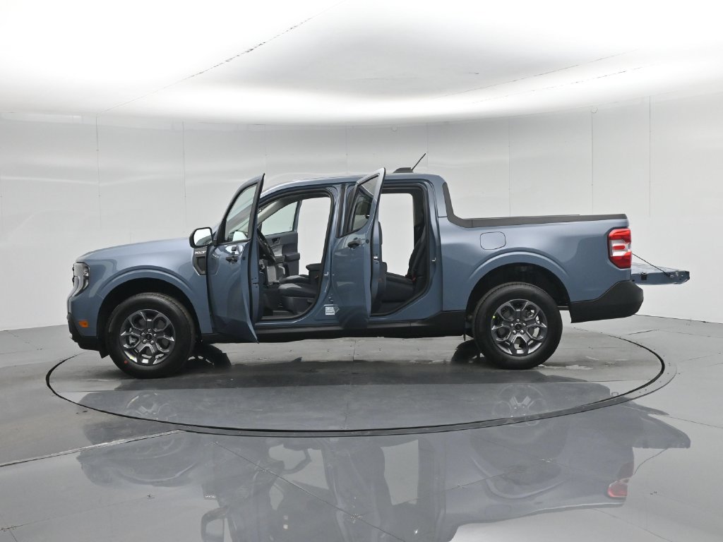 New 2026 Ford Maverick XLT FWD image 37