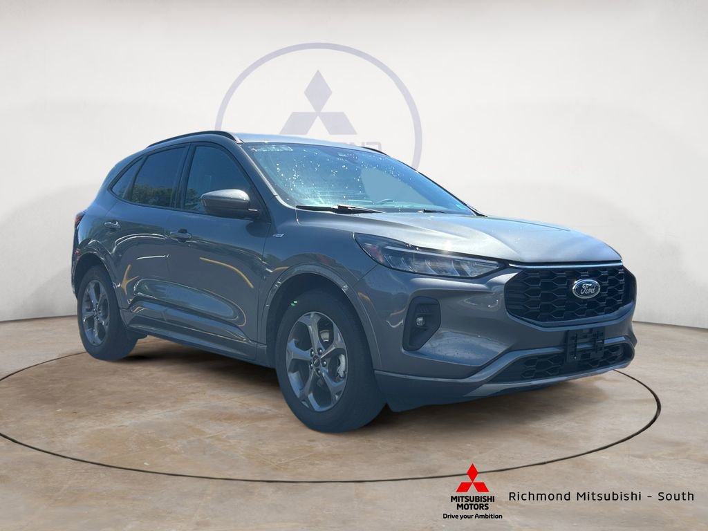 Used 2024 Ford Escape ST-Line Select w/ Tech Pack #1 AWD/4WD image 1