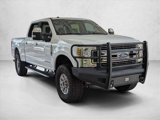 Used 2018 Ford F350 XLT w/ XLT Premium Package AWD/4WD image 3