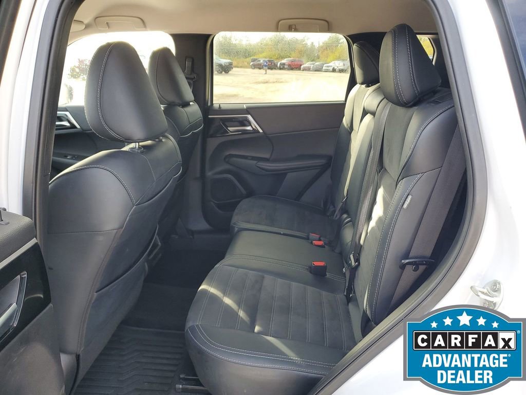 Used 2024 Mitsubishi Outlander SE image 24