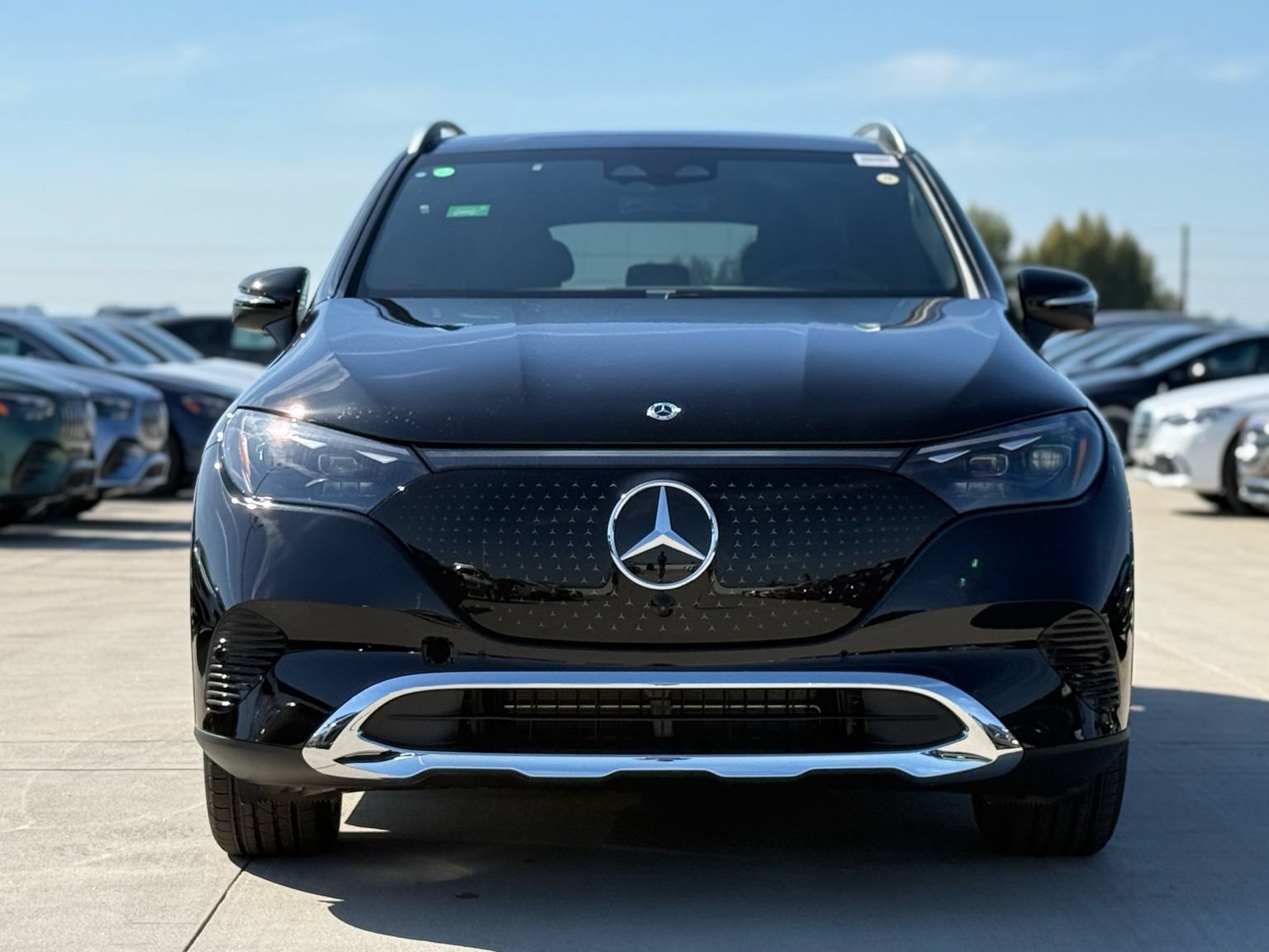 New 2026 Mercedes-Benz EQE 320 4MATIC SUV image 5