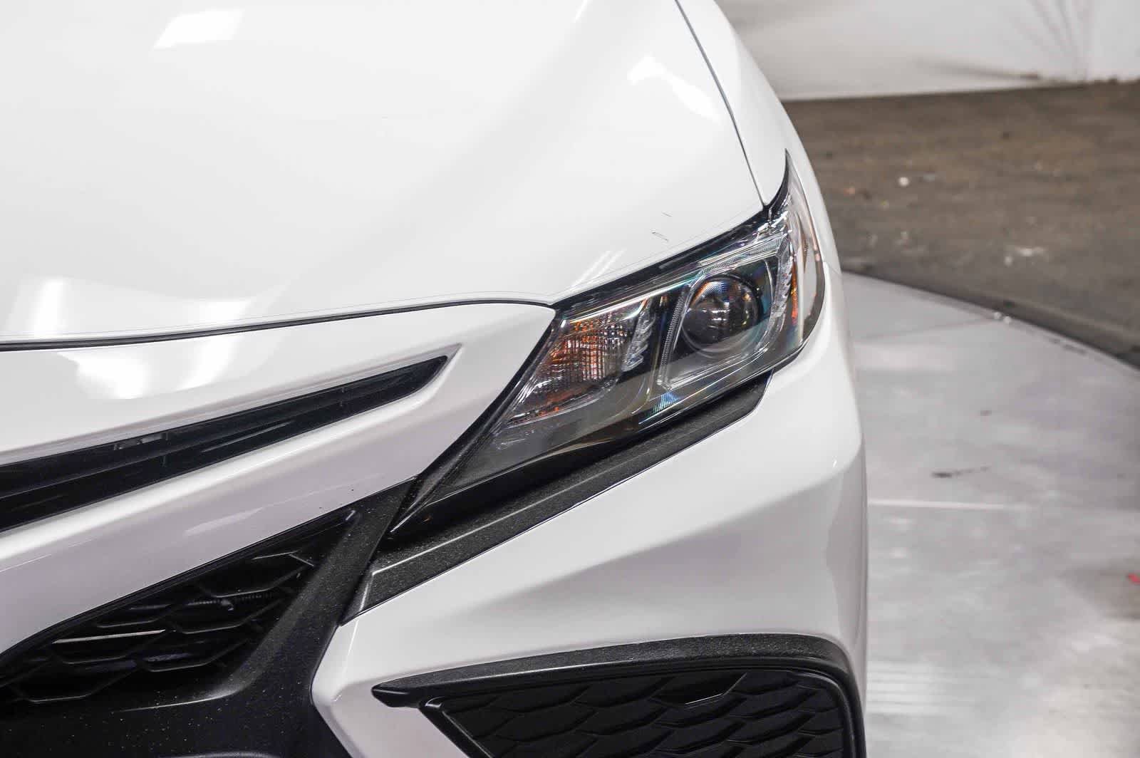 Certified 2024 Toyota Camry SE FWD image 8