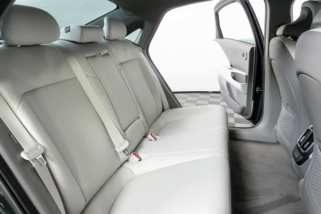 Certified 2024 Hyundai Ioniq 6 SEL image 25