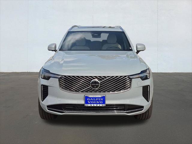 New 2026 Volvo XC90 B6 Plus w/ Protection Package AWD/4WD image 4