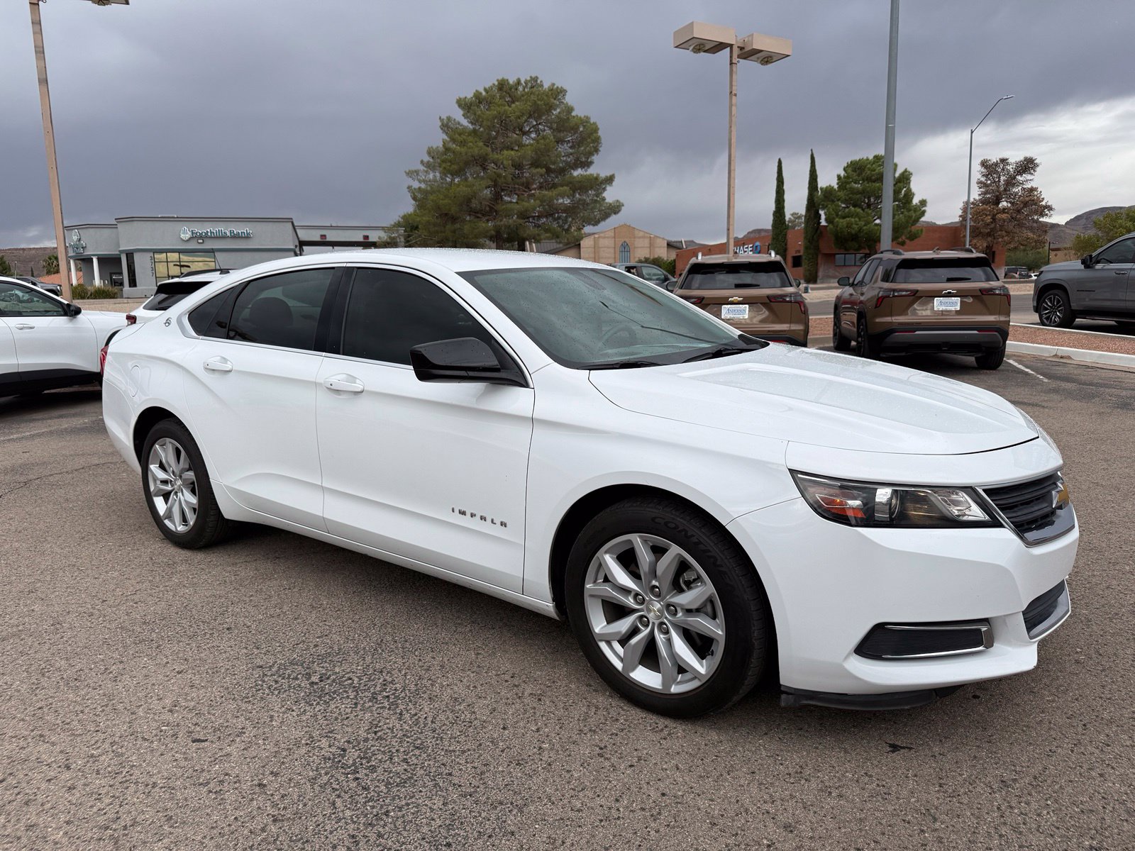 Used 2018 Chevrolet Impala LS FWD image 3