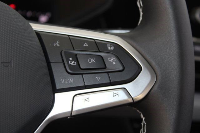 Used 2024 Volkswagen Taos S image 22