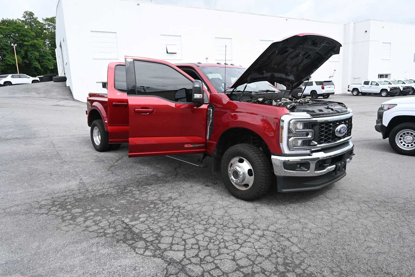 Certified 2025 Ford F350 Lariat w/ Lariat Ultimate Package AWD/4WD image 44