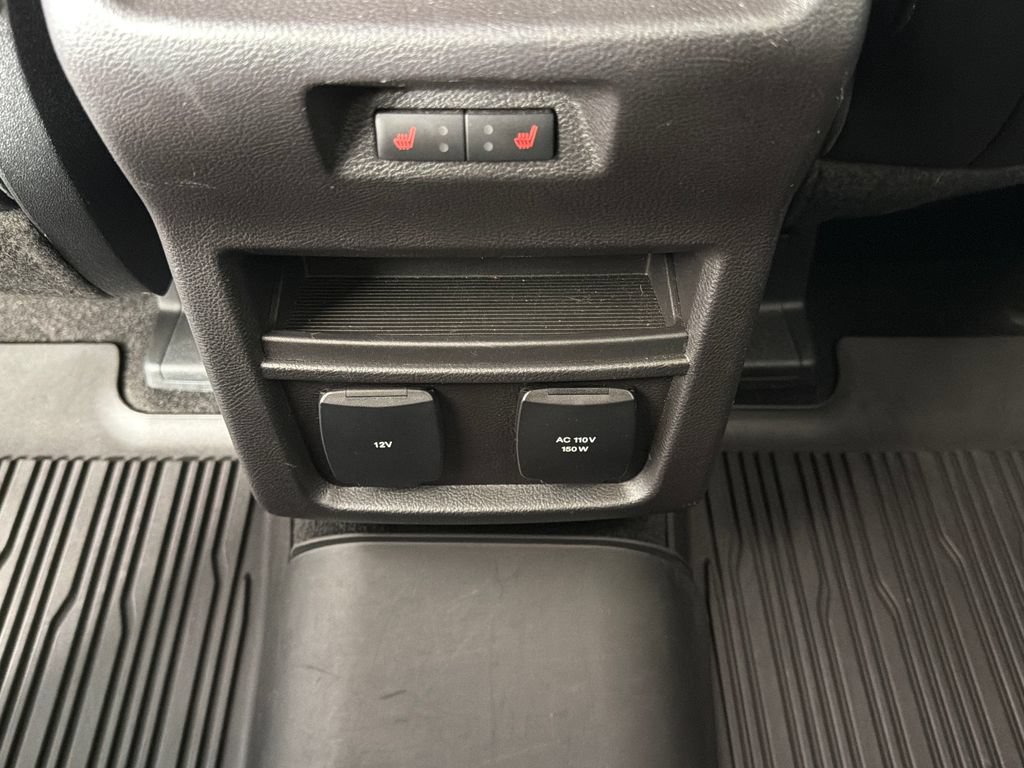 Used 2018 Ford Edge Sport w/ Equipment Group 401A AWD/4WD image 18