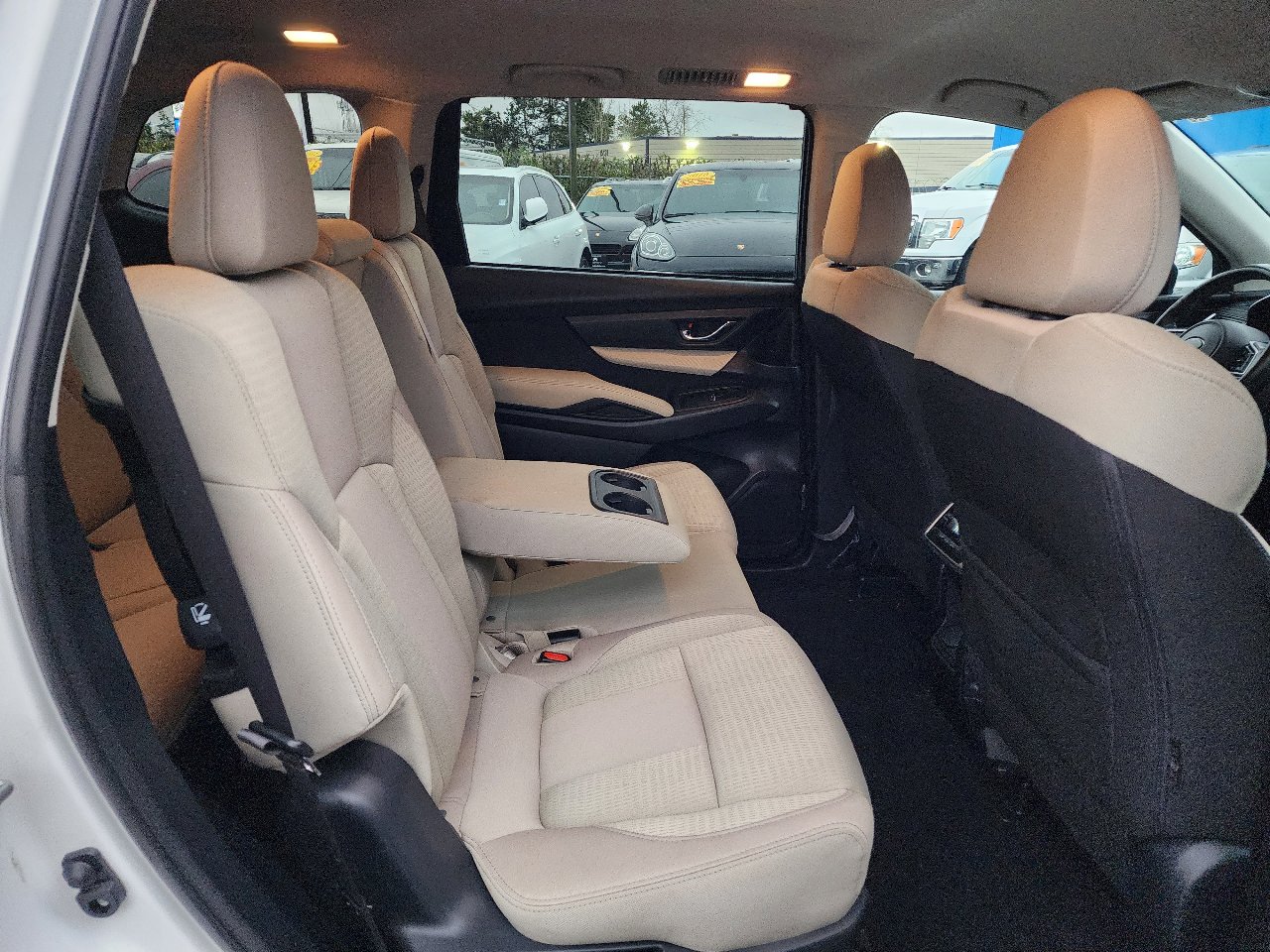 Used 2019 Subaru Ascent Premium image 31