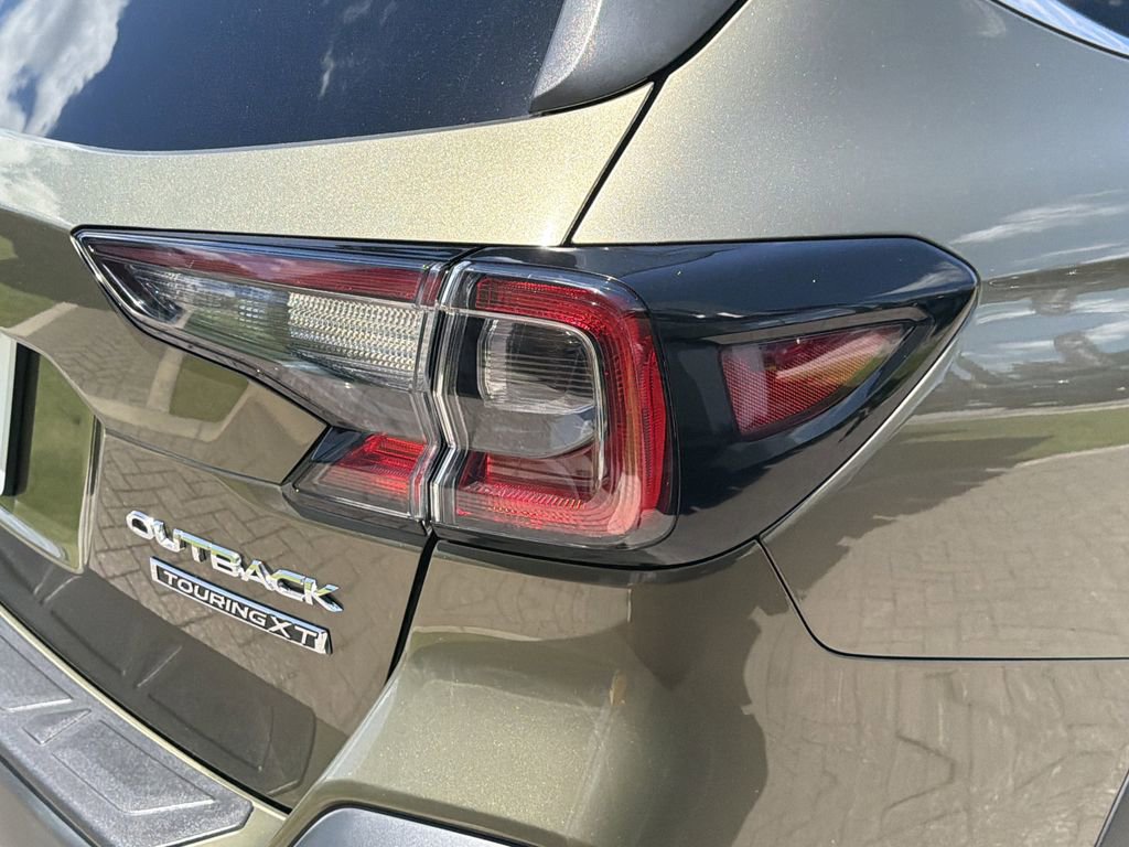 Certified 2024 Subaru Outback Touring XT AWD/4WD image 9