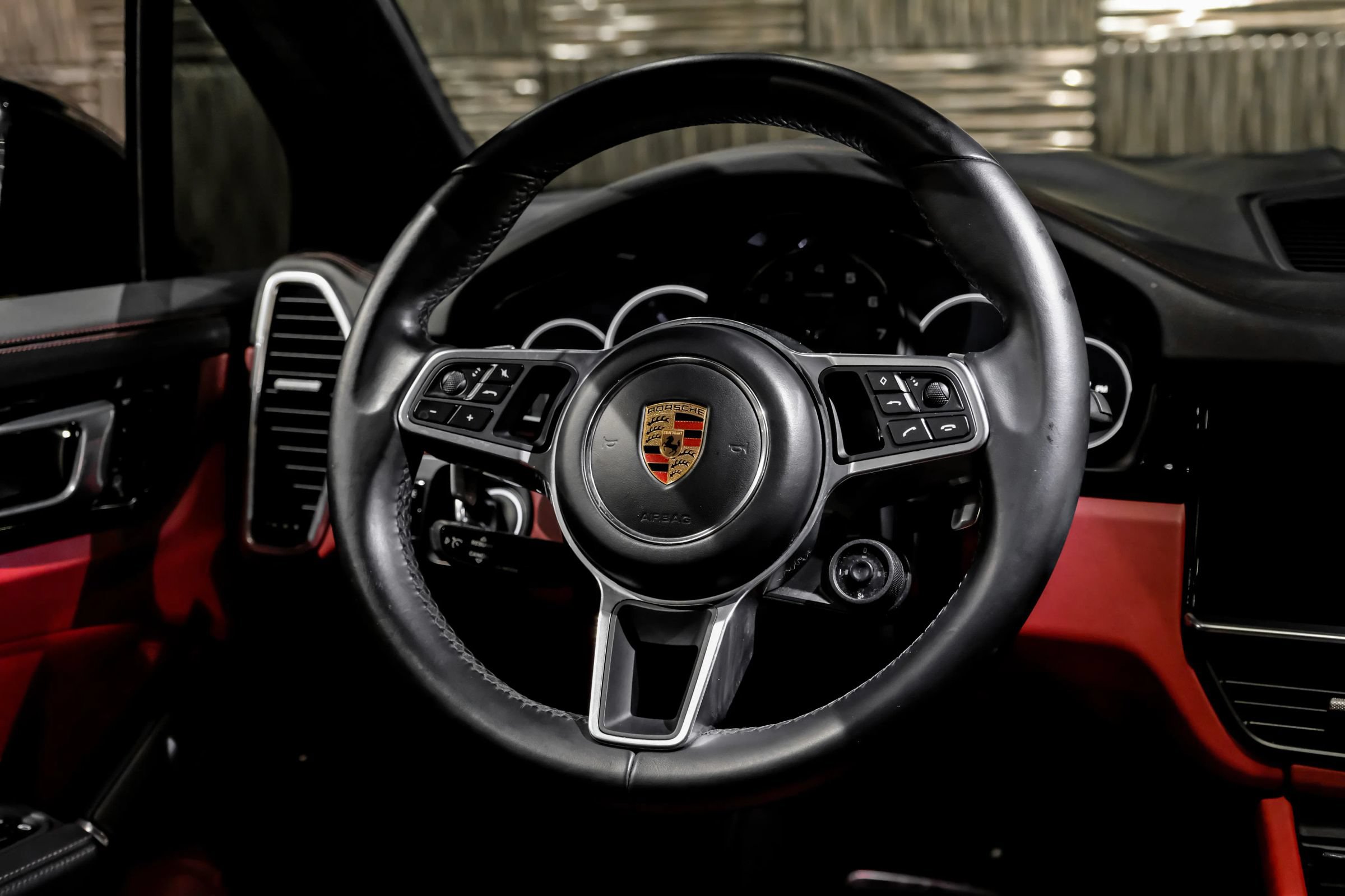 Used 2019 Porsche Cayenne S AWD/4WD image 10