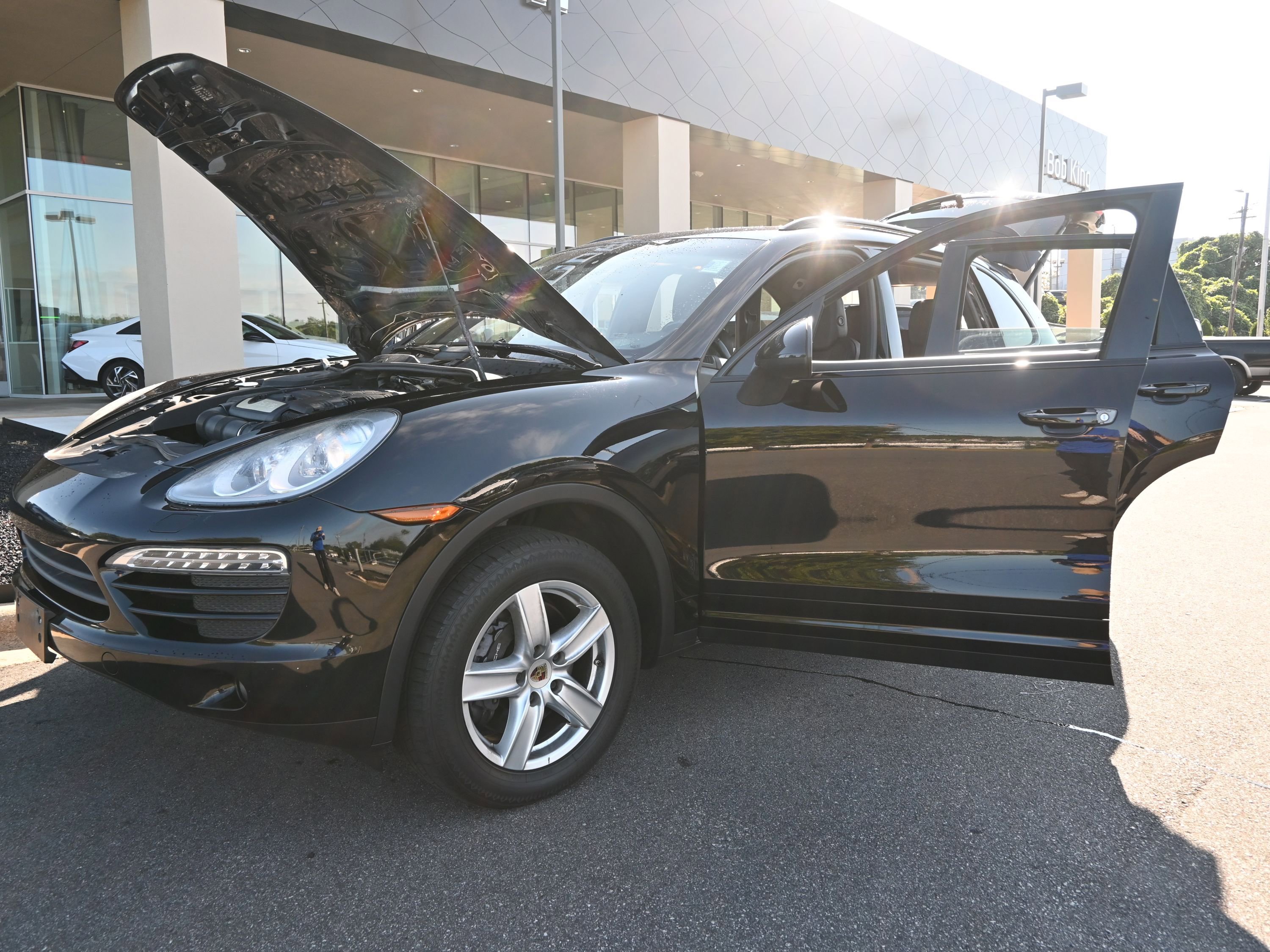 Used 2014 Porsche Cayenne image 10