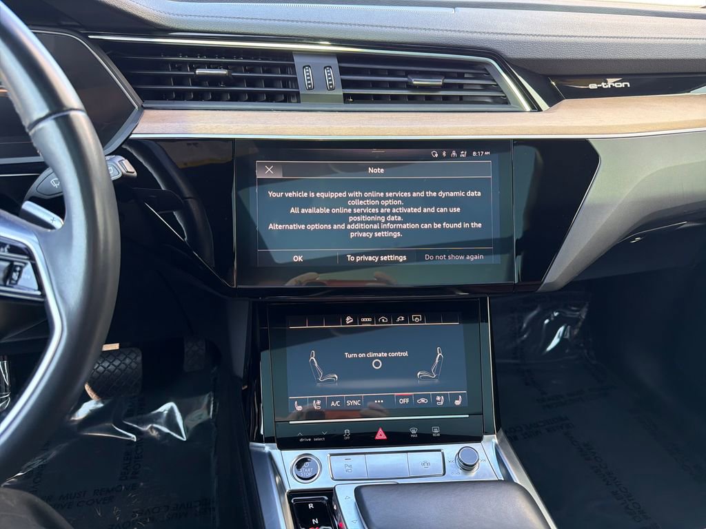 Used 2024 Audi Q8 e-tron Premium Plus AWD/4WD image 18