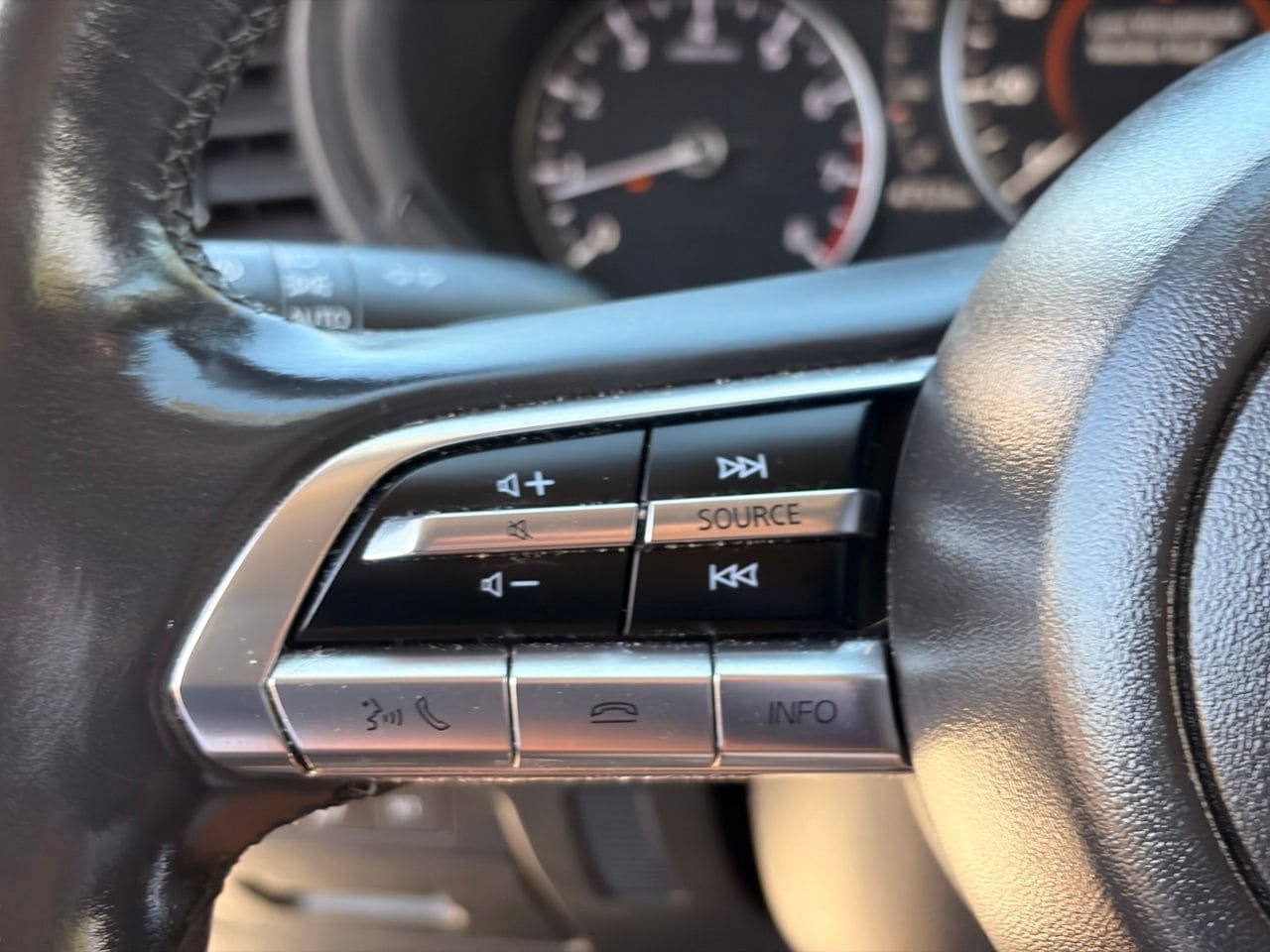 Used 2020 MAZDA CX-30 AWD w/ Premium Package image 29