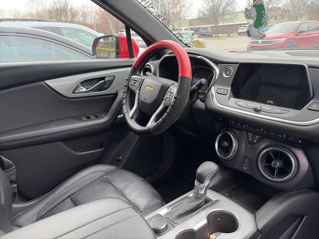 Used 2021 Chevrolet Blazer LT w/ LPO, Black Grille Bar Package image 28