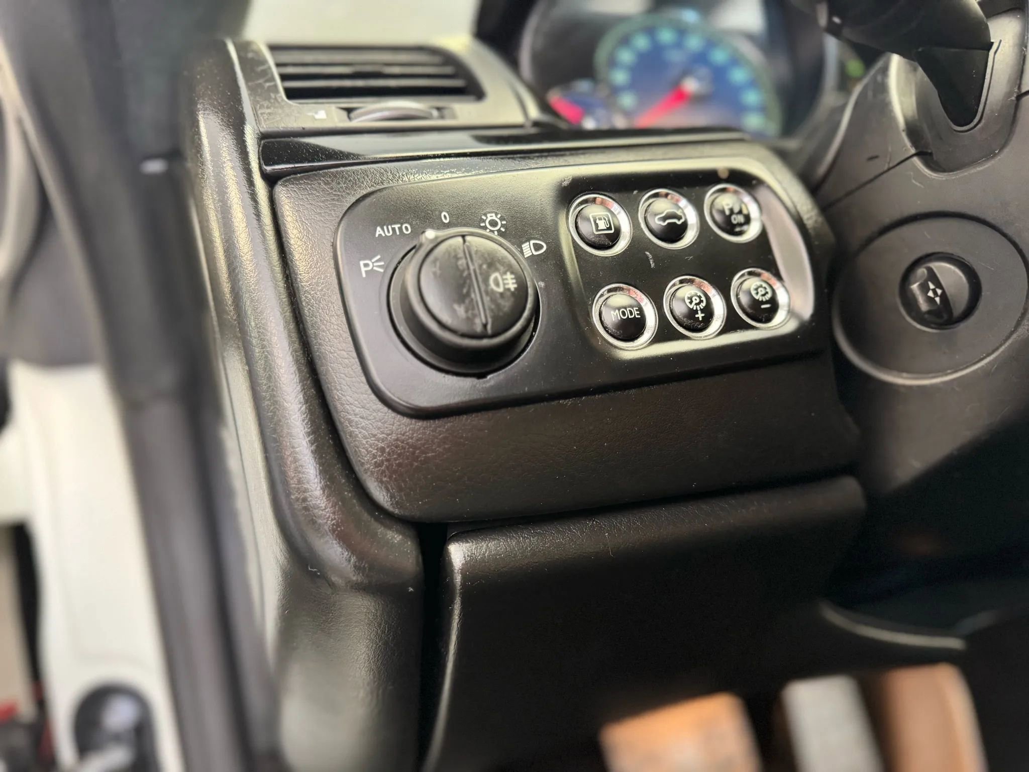 Used 2014 Maserati GranTurismo MC image 24