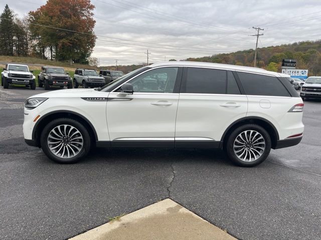 Used 2023 Lincoln Aviator Reserve w/ Equipment Group 201A image 11