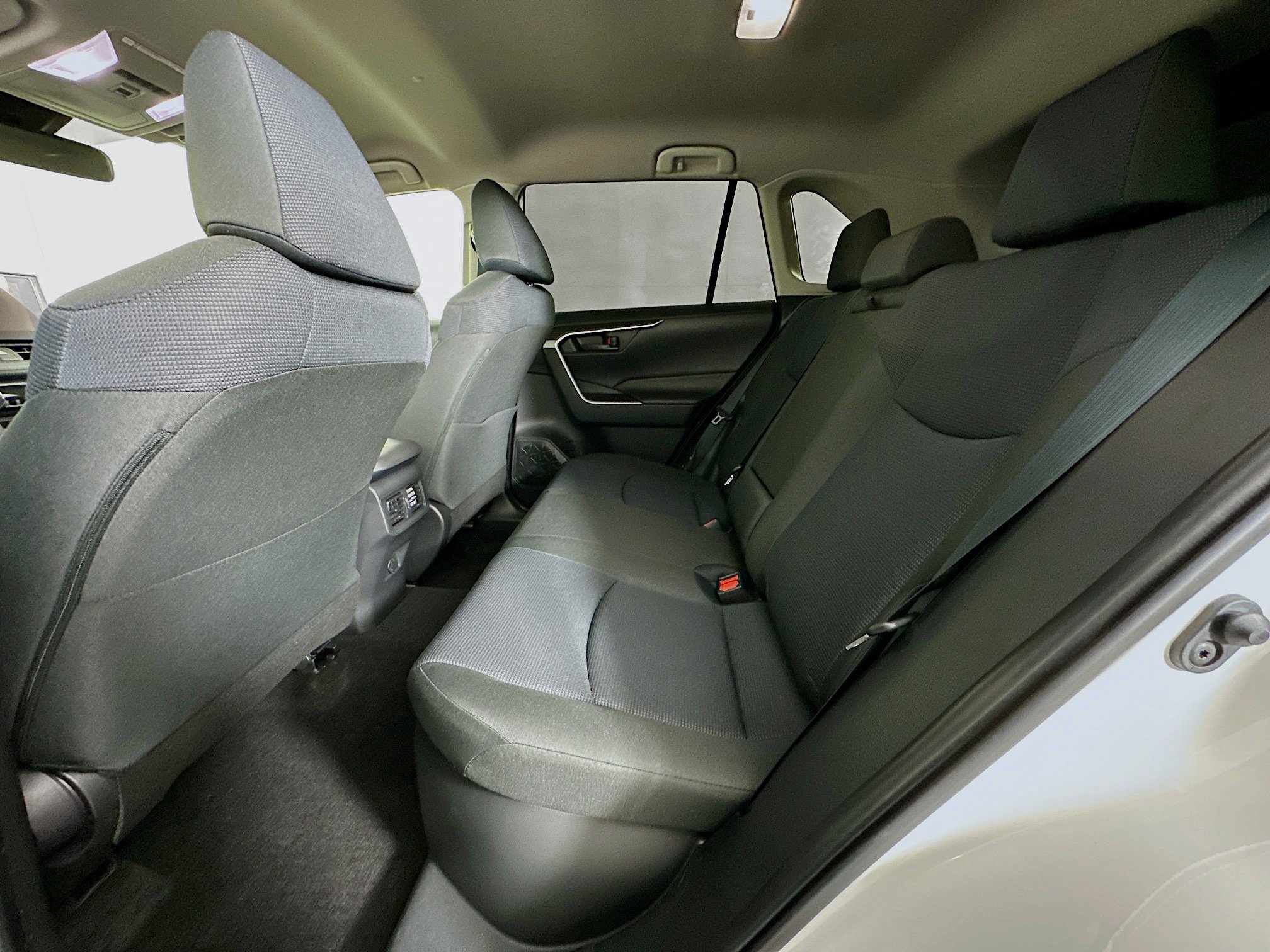 Used 2025 Toyota RAV4 LE image 26