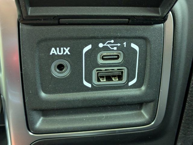 New 2025 Jeep Gladiator Mojave image 19