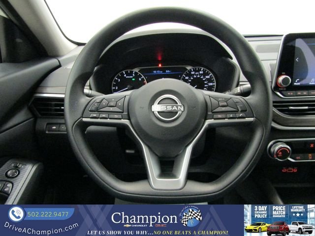 Used 2026 Nissan Altima 2.5 SV FWD image 23