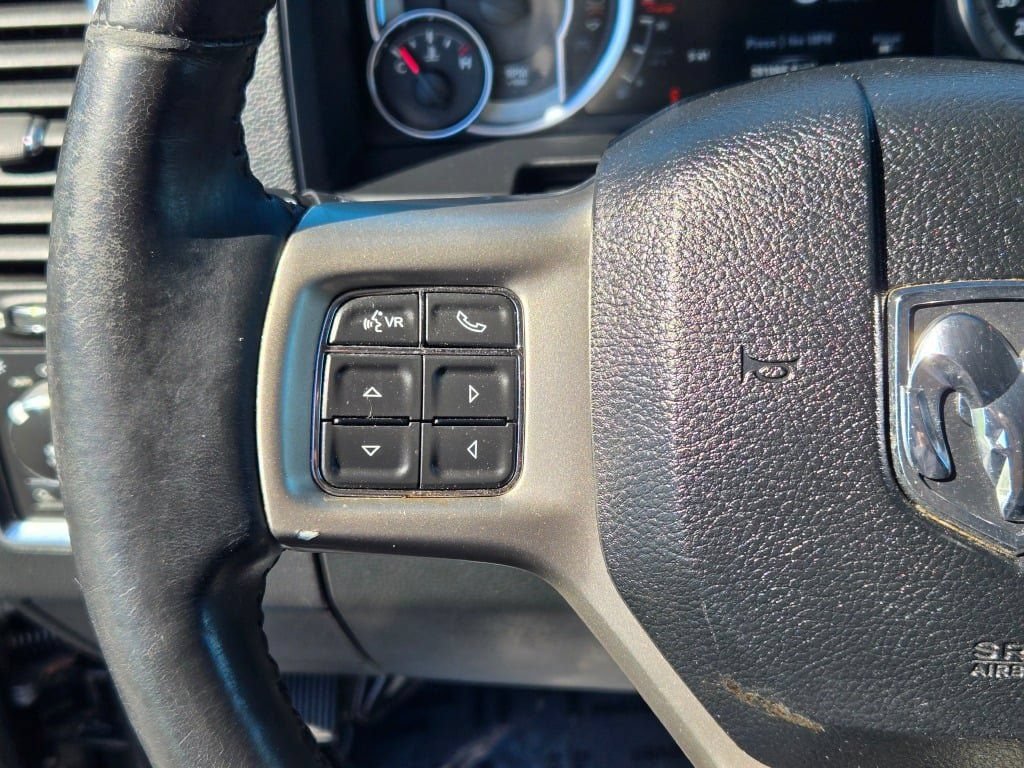 Used 2014 RAM 1500 Laramie w/ Convenience Group AWD/4WD image 33