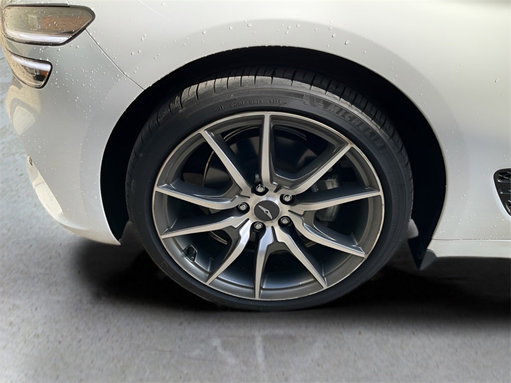 Used 2023 Genesis G70 2.0T image 10