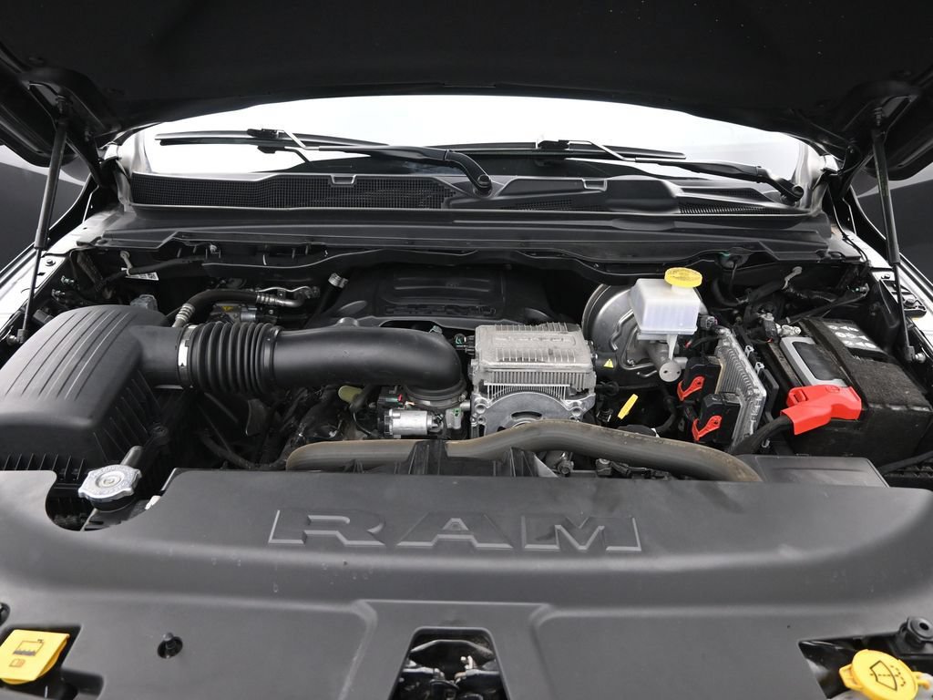 Used 2022 RAM 1500 Big Horn AWD/4WD image 37