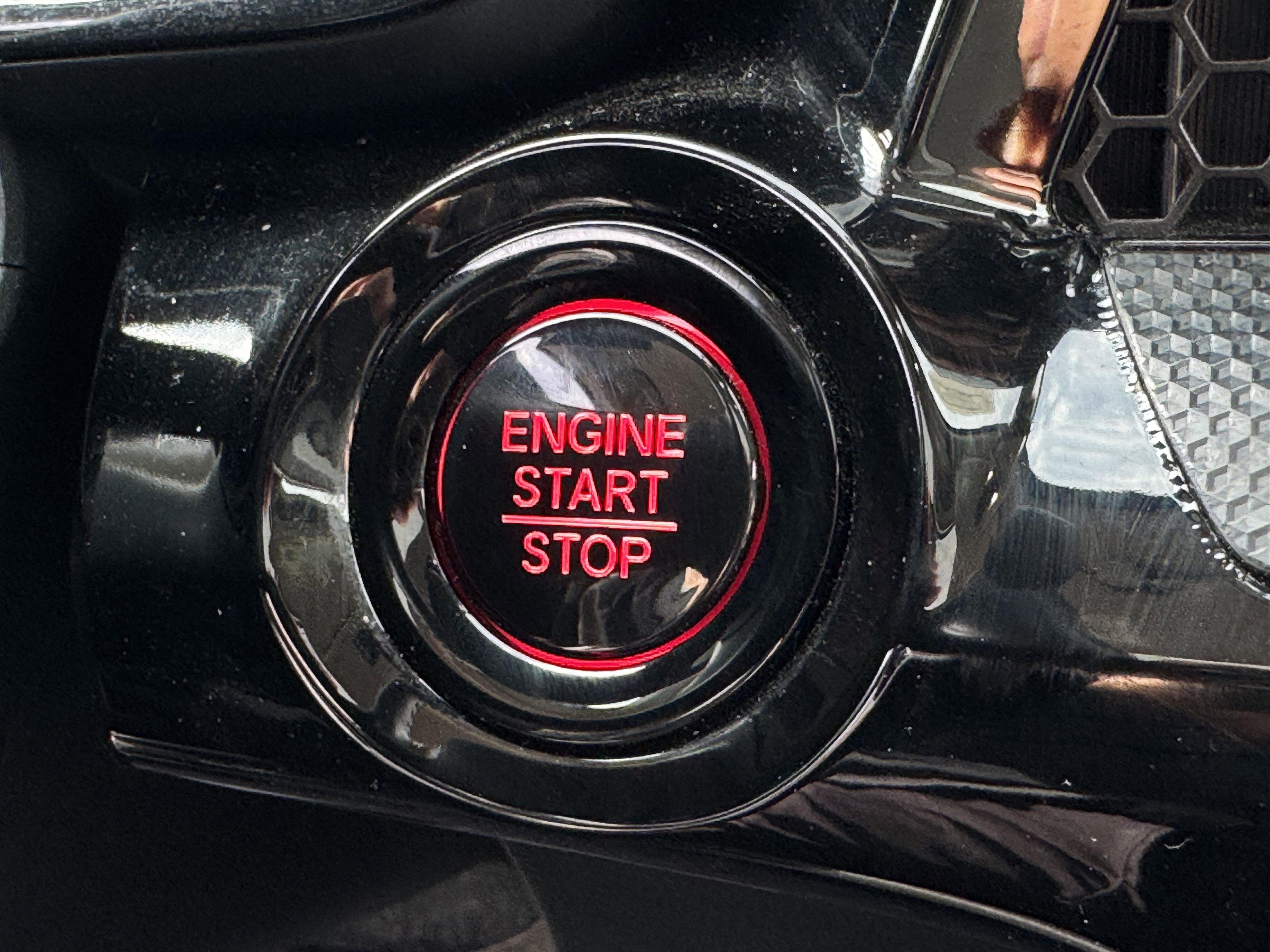 Used 2025 Honda CR-V EX-L image 23