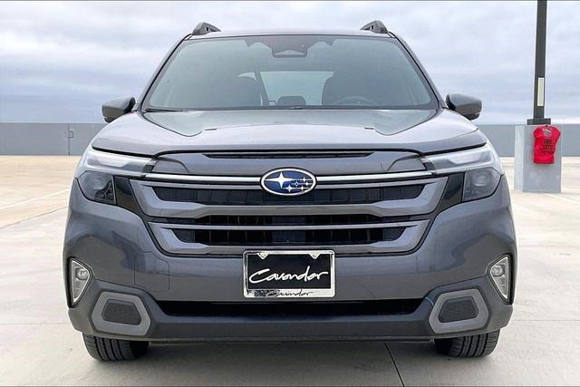 Used 2025 Subaru Forester Limited w/ Popular Package #2 image 3