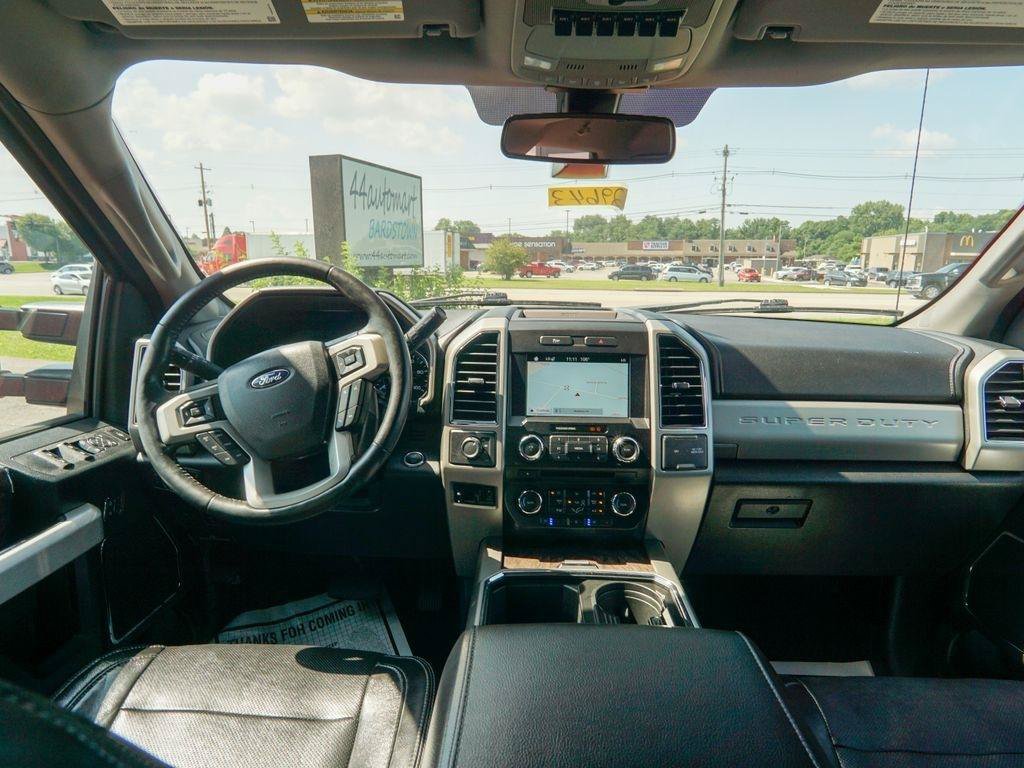 Used 2018 Ford F250 Lariat w/ Lariat Ultimate Package AWD/4WD image 16