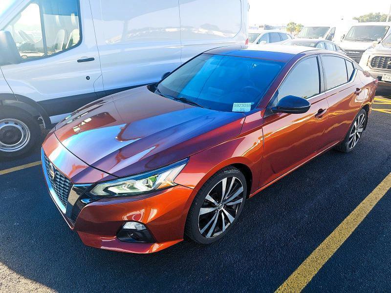 Used 2019 Nissan Altima 2.5 SR AWD/4WD image 2