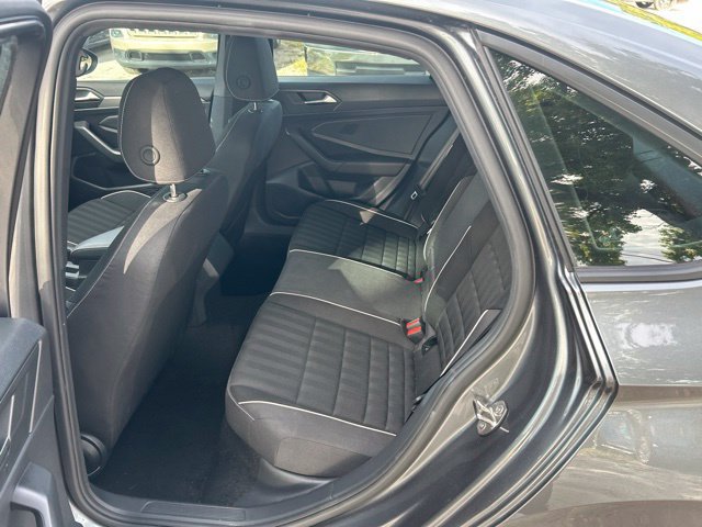 Used 2024 Volkswagen Jetta Sport FWD image 6