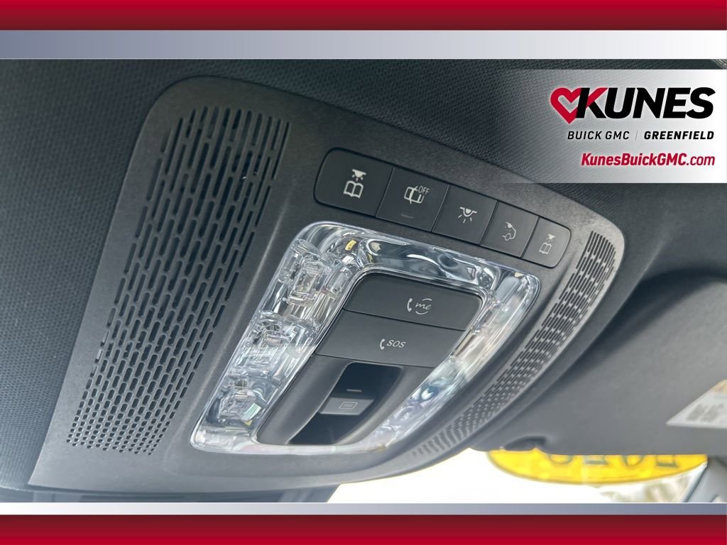 Used 2025 Mercedes-Benz GLS 450 4MATIC image 22