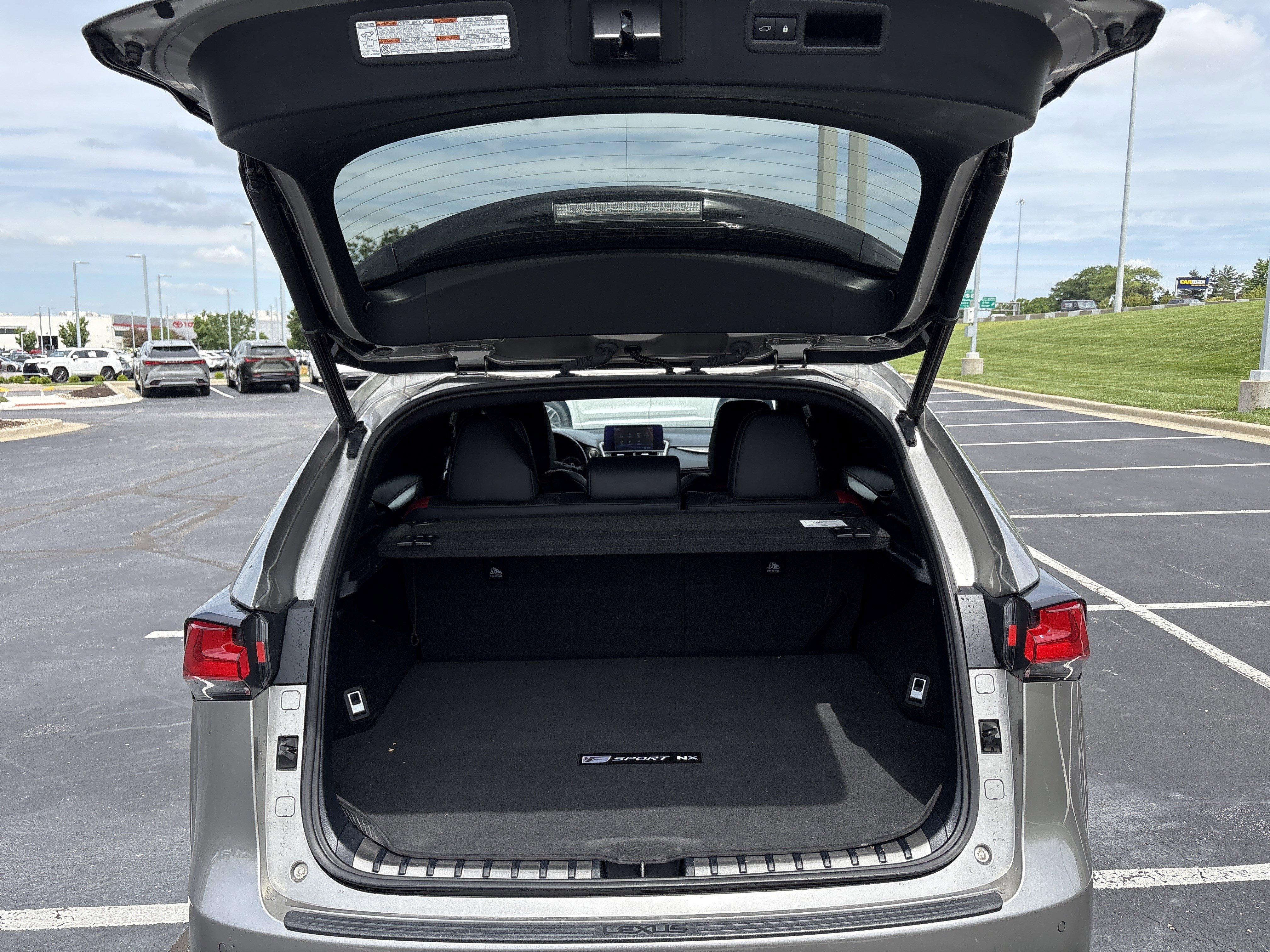 Used 2021 Lexus NX 300 F Sport w/ F Sport Premium Package FWD image 31
