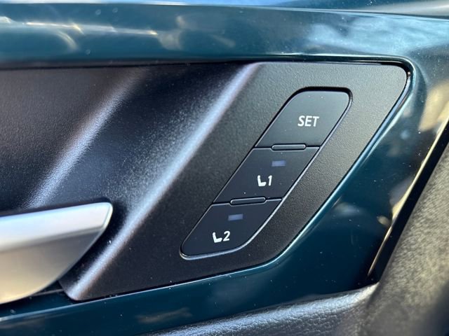 Used 2022 Mitsubishi Outlander SEL image 13