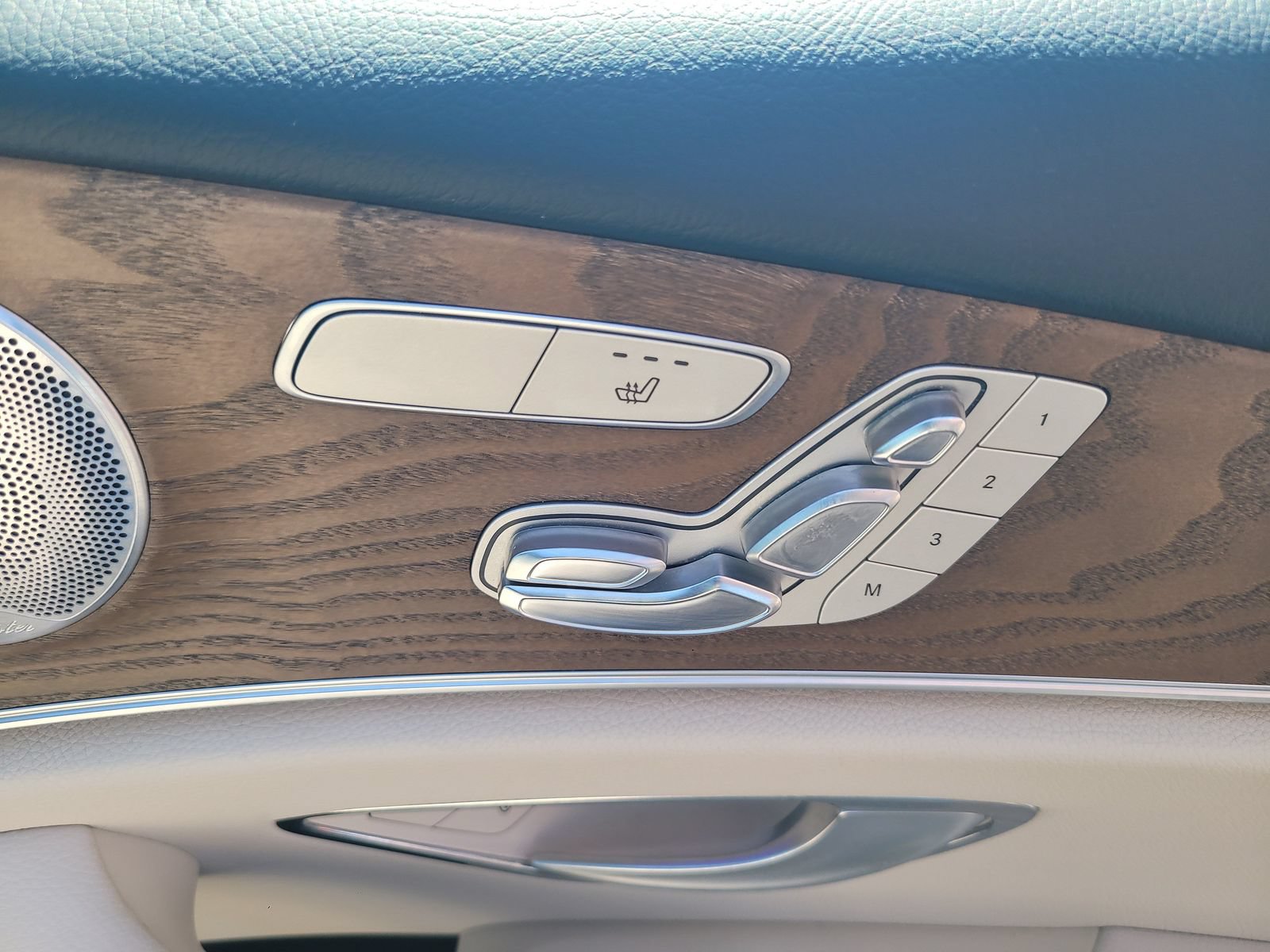 Used 2018 Mercedes-Benz E 300 image 29