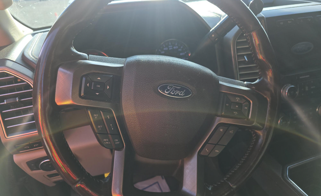 Used 2019 Ford F250 Limited w/ FX4 Off-Road Package AWD/4WD image 10
