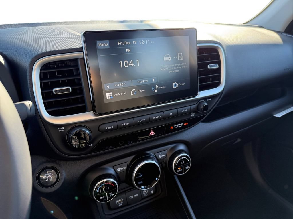 New 2026 Hyundai Venue SEL FWD image 16