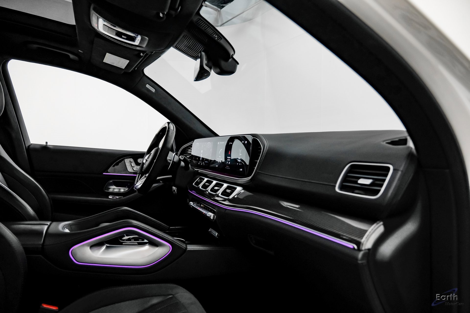 Used 2022 Mercedes-Benz GLS 63 AMG 4MATIC w/ Warmth & Comfort Package image 44