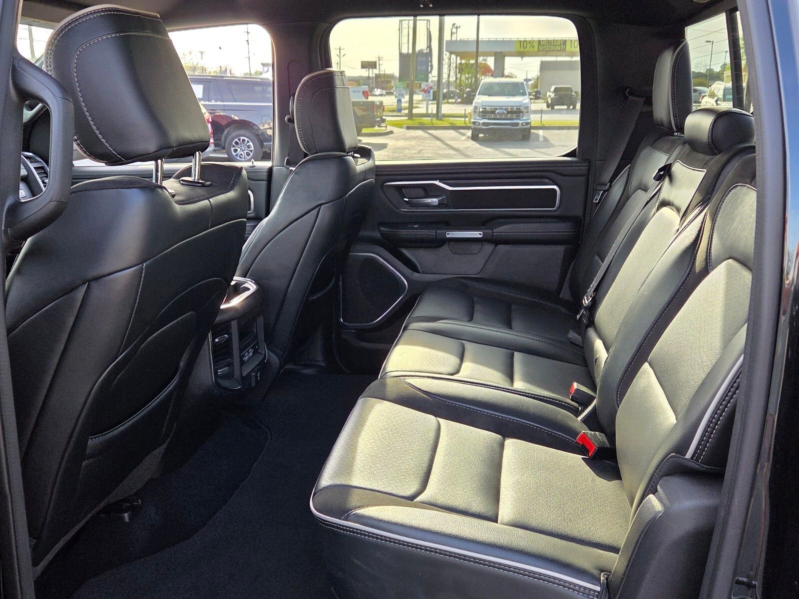 Used 2025 RAM 1500 Laramie image 6