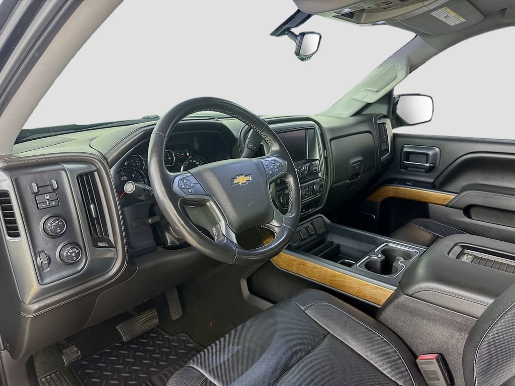 Used 2016 Chevrolet Silverado 1500 LTZ AWD/4WD image 10