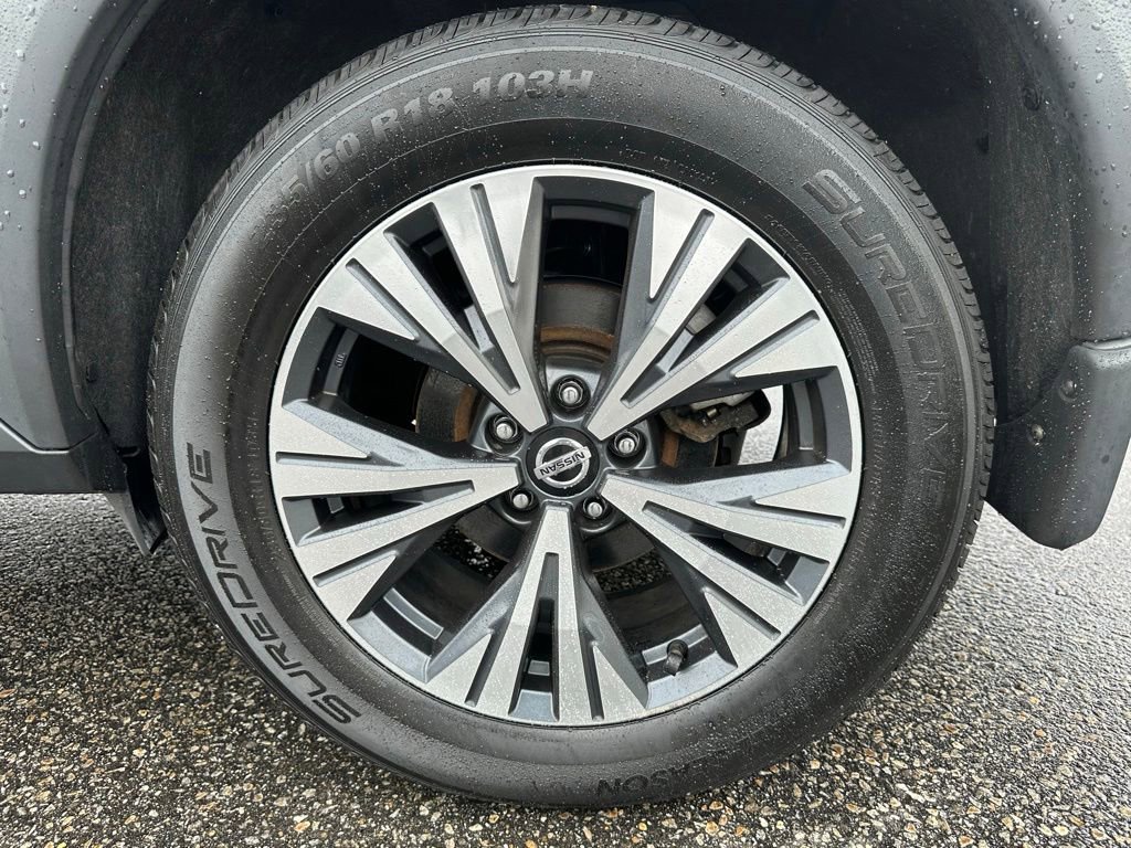 Used 2021 Nissan Rogue SV w/ Premium Package AWD/4WD image 13