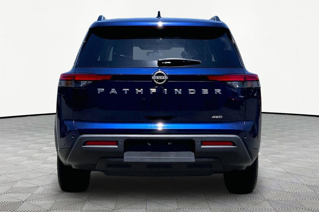 Used 2025 Nissan Pathfinder SV AWD/4WD image 6