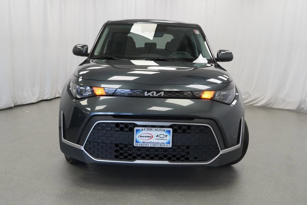 Used 2025 Kia Soul LX w/ LX Technology Package FWD image 34