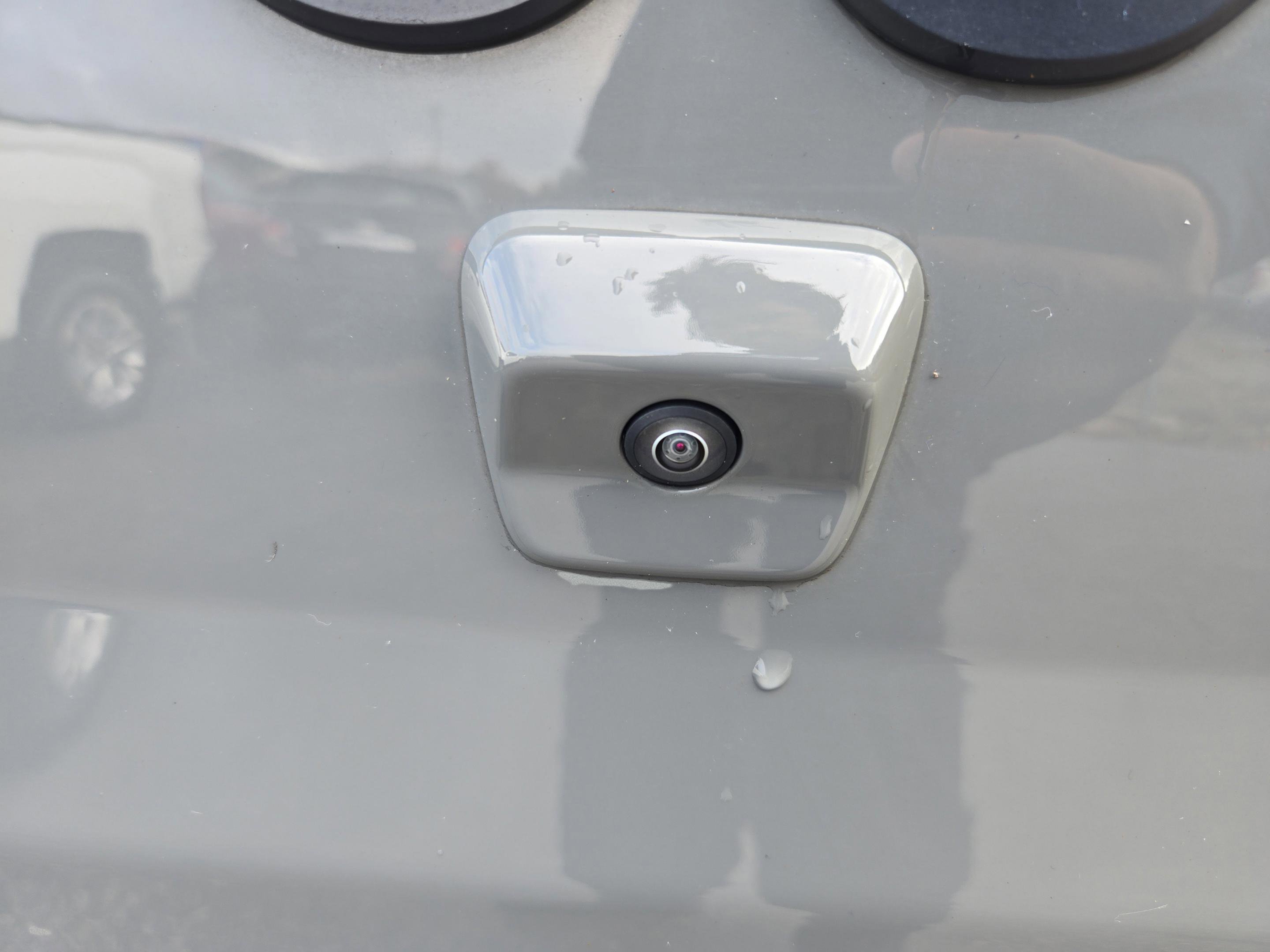 Used 2022 Jeep Gladiator Sport image 30