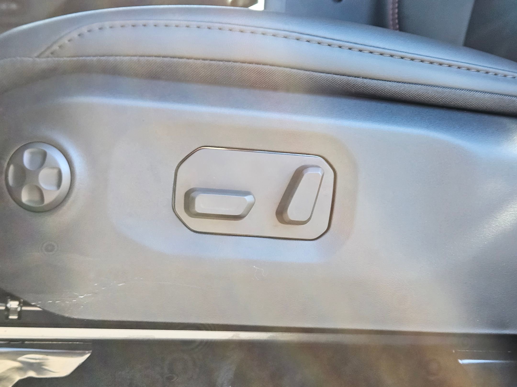 New 2026 Jeep Wrangler Unlimited Rubicon image 19