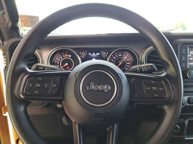 Used 2021 Jeep Wrangler Sport AWD/4WD image 9