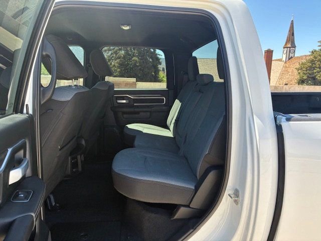 Used 2024 RAM 3500 Big Horn AWD/4WD image 18