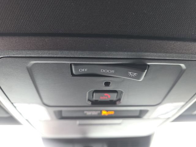 Certified 2024 Toyota Tacoma SR image 24