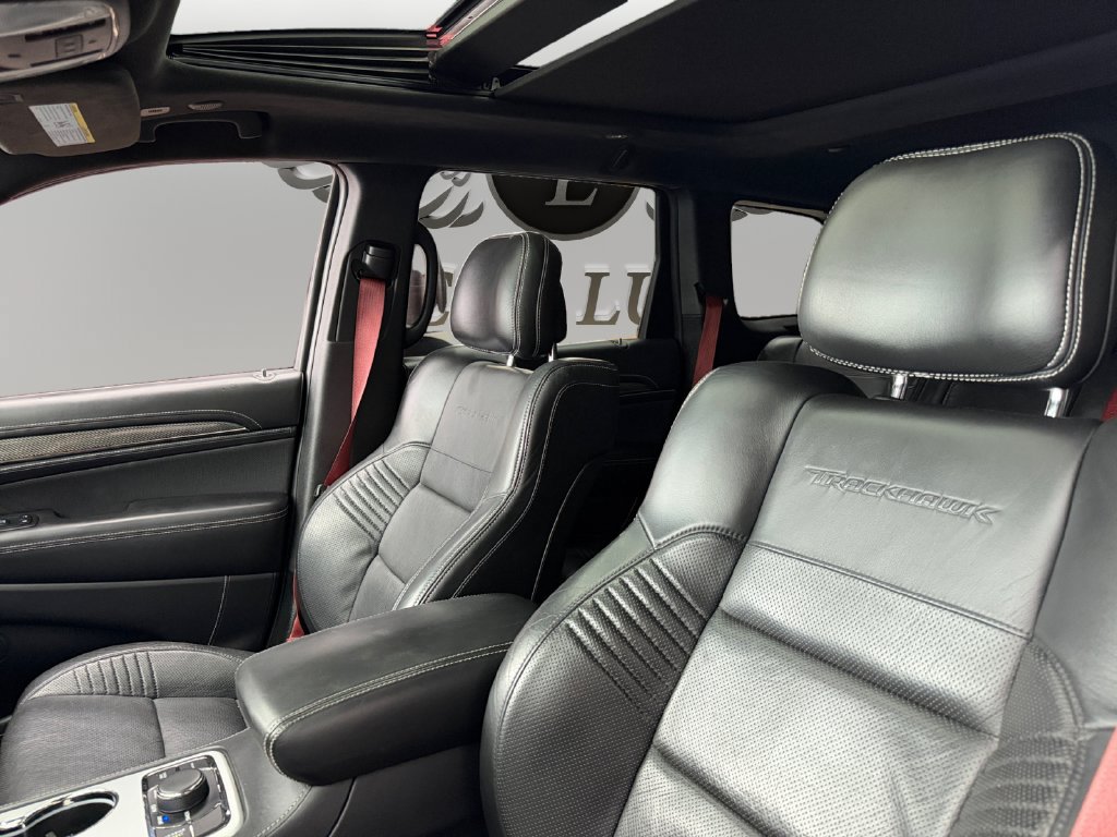Used 2018 Jeep Grand Cherokee Trackhawk AWD/4WD image 9